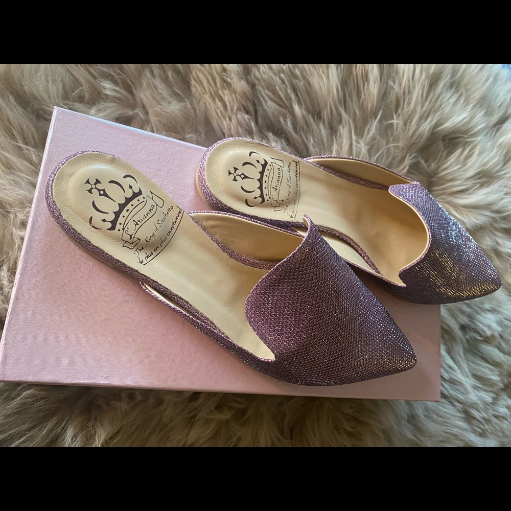 A brand new pair of l'arianna slides loafer. Never worn.  Comes with box
